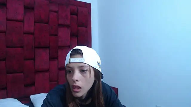 barby jones25 online show from April 2026 12:54:01 PM