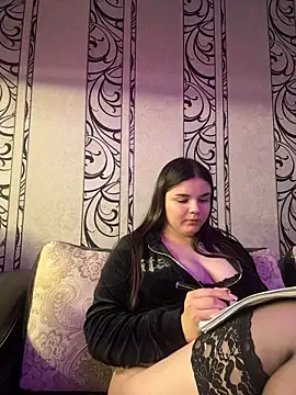 VictoriaPricee online show from February 2026 02:28:01 PM