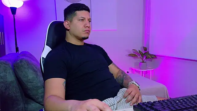  robertobaggioo online show from July 2026 12:26:02 PM