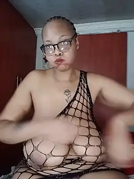 Snapshot of ShantelBootyBoobs chatting on July 2026 11:39:02 AM ShantelBootyBoobs online show from July 2026 11:39:02 AM
