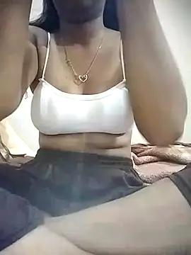 Snapshot of RUHI-24 chatting on February 2026 09:39:02 AM RUHI-24 online show from February 2026 09:39:02 AM