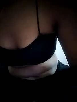 Snapshot of RUHI-24 chatting on March 2026 05:52:02 PM RUHI-24 online show from March 2026 05:52:02 PM