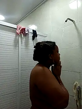 Snapshot of PerlaCurvasgrandes chatting on March 2026 07:20:01 PM PerlaCurvasgrandes online show from March 2026 07:20:01 PM