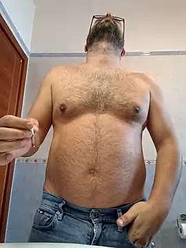 Snapshot of cetriolino chatting on March 2026 09:26:02 AM cetriolino online show from March 2026 09:26:02 AM