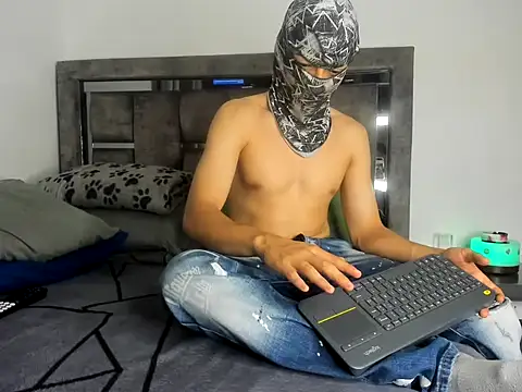 Master Ruthless77 online show from February 2026 01:48:01 AM