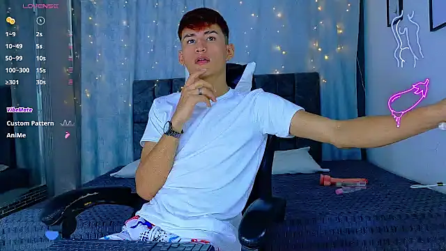 NicolasTorrez online show from April 2026 09:56:02 PM