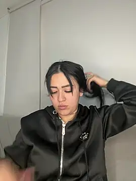 Lina 888 online show from March 2026 06:47:02 PM