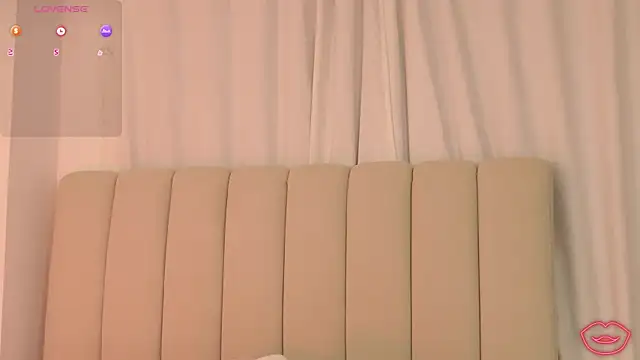 JulietRiverr online show from March 2026 03:45:02 AM