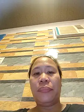 squirtshantal online show from February 2026 11:03:01 AM