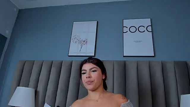 LolaSteven online show from February 2026 09:35:01 PM