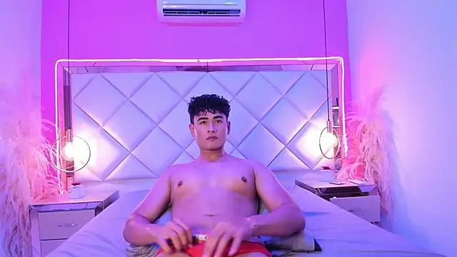 Snapshot of Bastixvontade chatting on February 2026 11:12:02 PM Bastixvontade online show from February 2026 11:12:02 PM