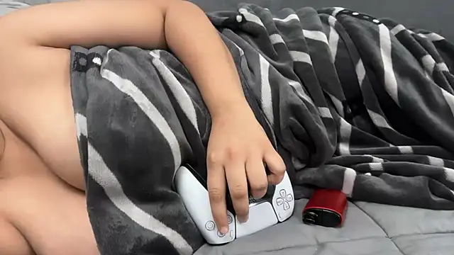 hugeindiantitties online show from March 2026 07:32:02 PM