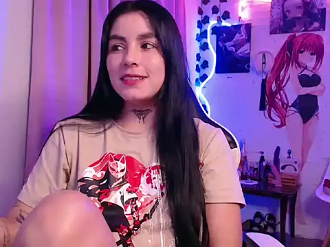 Snapshot of JanineRae chatting on March 2026 01:00:01 AM JanineRae online show from March 2026 01:00:01 AM