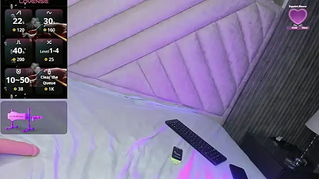 Snapshot of SarahRizof chatting on February 2026 05:37:01 AM SarahRizof online show from February 2026 05:37:01 AM