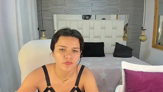 Snapshot of Veyra_sereny chatting on March 2026 10:59:02 PM Veyra sereny online show from March 2026 10:59:02 PM