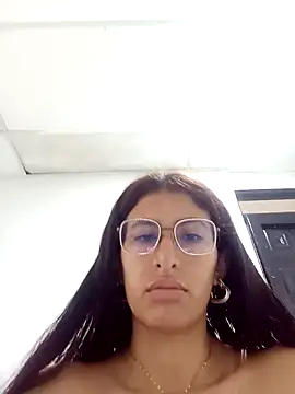 Esperanza  hot online show from February 2026 03:21:01 PM