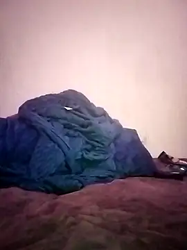 URALZERO420CLOUDS online show from April 2026 08:54:02 PM