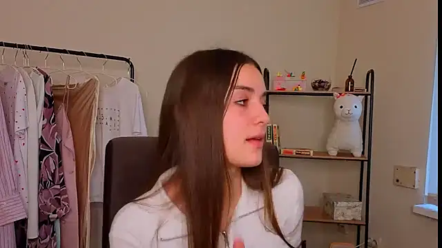 ClaraaHowell online show from February 2026 01:39:02 PM