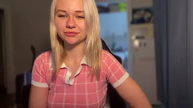 Leylia Lily online show from April 2026 12:28:02 PM