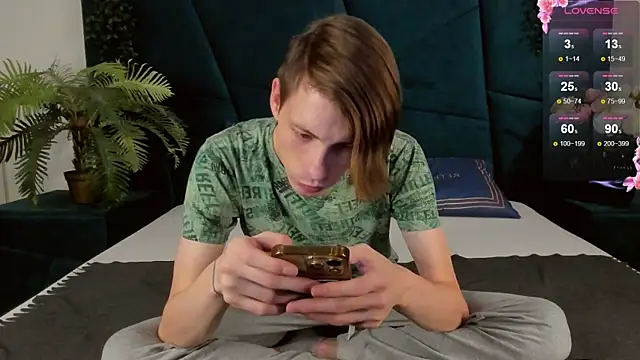 Erick Wilson online show from February 2025 09:22:01 PM