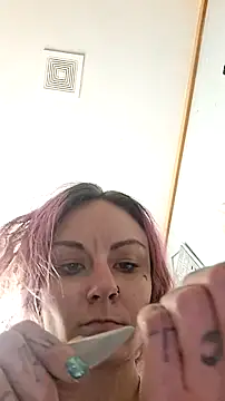 issyamazin online show from March 2026 10:59:02 AM