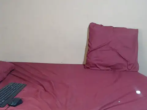 KinkyPxx online show from June 2026 10:43:02 PM