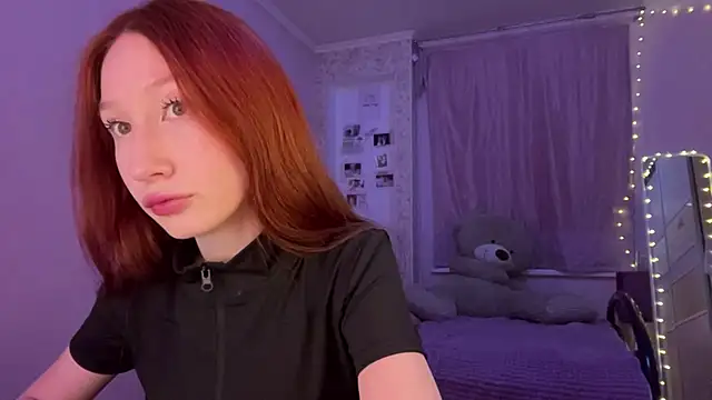 stella foxi online show from February 2026 04:06:01 PM