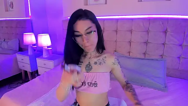 Megan Morphy online show from February 2026 01:12:02 PM