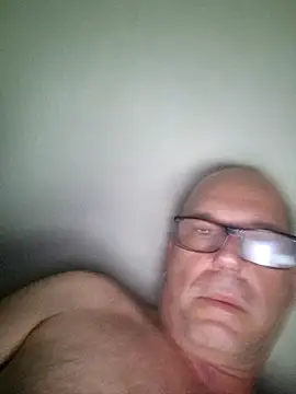 Ulisesss69 online show from February 2026 01:58:02 AM