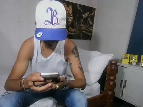 Snapshot of badboy_master chatting on June 2026 08:21:02 PM badboy master online show from June 2026 08:21:02 PM