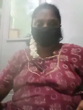 tamilkaviya431 online show from July 2026 06:14:02 PM