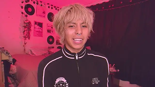 prince oliverr online show from February 2026 05:26:01 AM