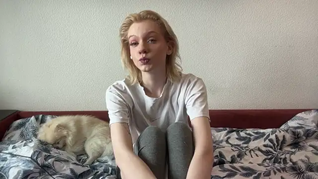 Snapshot of HirokoMassengills chatting on March 2026 04:58:01 AM HirokoMassengills online show from March 2026 04:58:01 AM