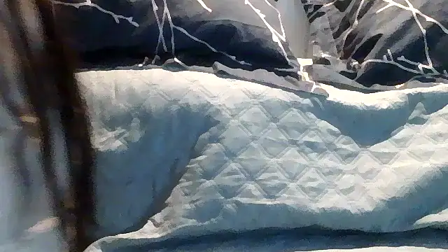 luanahot1 online show from April 2026 11:44:02 AM