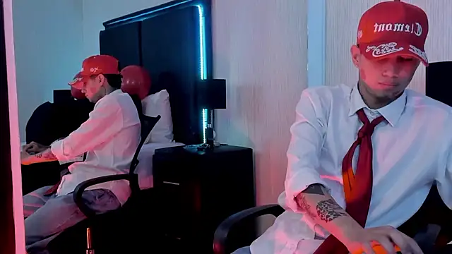 Snapshot of JoshBeech chatting on February 2026 12:57:01 PM JoshBeech online show from February 2026 12:57:01 PM