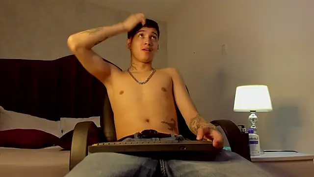 Snapshot of JoshBeech chatting on March 2026 12:55:01 PM JoshBeech online show from March 2026 12:55:01 PM