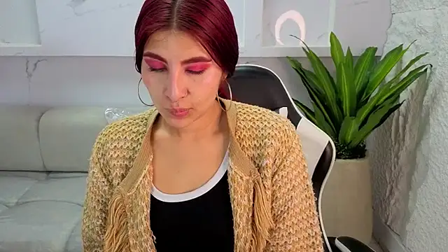 Snapshot of emily__tp chatting on February 2026 12:38:02 PM emily tp online show from February 2026 12:38:02 PM