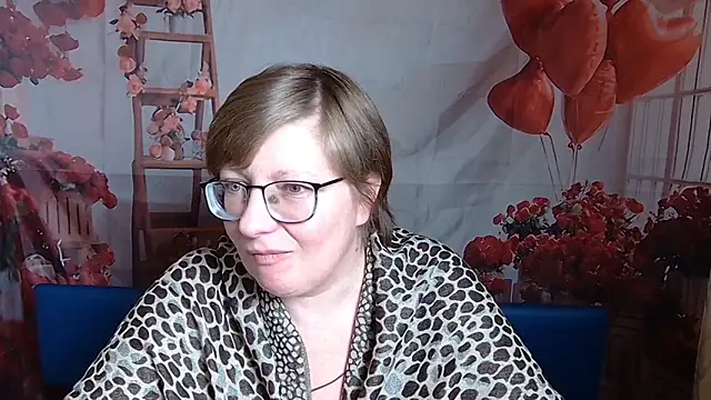 Snapshot of RadaChudna chatting on February 2026 05:50:02 AM RadaChudna online show from February 2026 05:50:02 AM