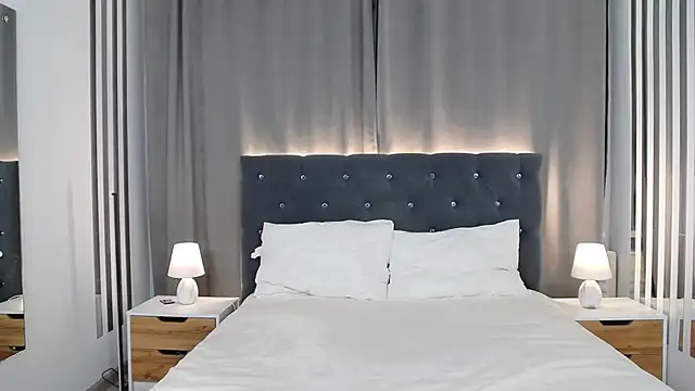VikkyVonn online show from May 2026 10:10:02 AM