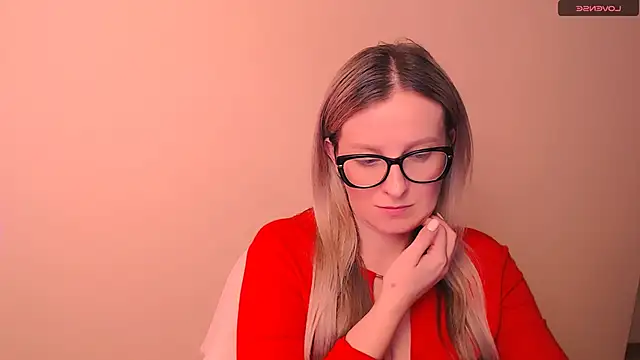 Snapshot of AnnePeach chatting on February 2026 05:15:01 AM AnnePeach online show from February 2026 05:15:01 AM