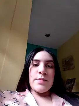 Snapshot of Rosellaa chatting on May 2026 08:17:01 PM Rosellaa online show from May 2026 08:17:01 PM