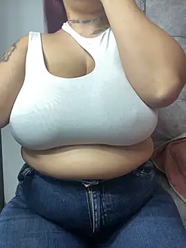 Snapshot of Ariel_Nasty_Extremely chatting on March 2026 05:00:01 AM Ariel Nasty Extremely online show from March 2026 05:00:01 AM