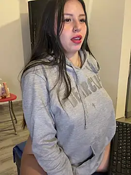 Sofi Collinss online show from April 2026 05:12:02 AM