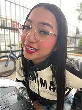 Snapshot of Daniela_Pink chatting on May 2026 11:16:01 AM Daniela Pink online show from May 2026 11:16:01 AM