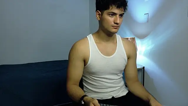 Kael Switch online show from February 2026 02:01:02 AM