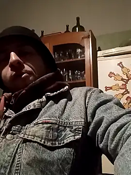 Snapshot of headfats369 chatting on May 2026 05:36:02 AM headfats369 online show from May 2026 05:36:02 AM