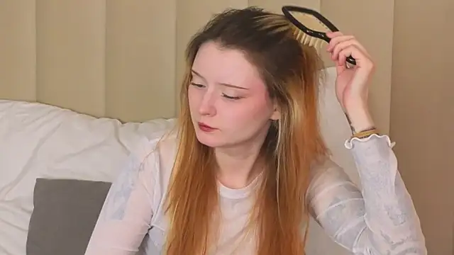 AlyssFrost online show from June 2026 03:17:01 AM