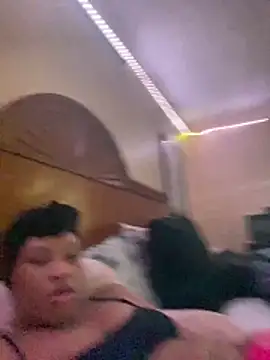 Snapshot of Blasiandoll2222 chatting on February 2026 04:04:02 PM Blasiandoll2222 online show from February 2026 04:04:02 PM