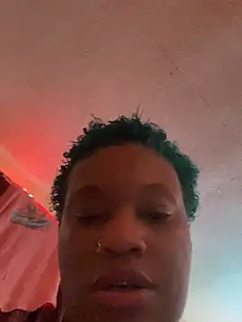 Snapshot of Blasiandoll2222 chatting on February 2026 01:46:02 AM Blasiandoll2222 online show from February 2026 01:46:02 AM