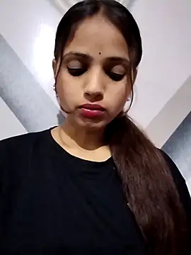 samayra1144 online show from March 2026 06:34:02 PM